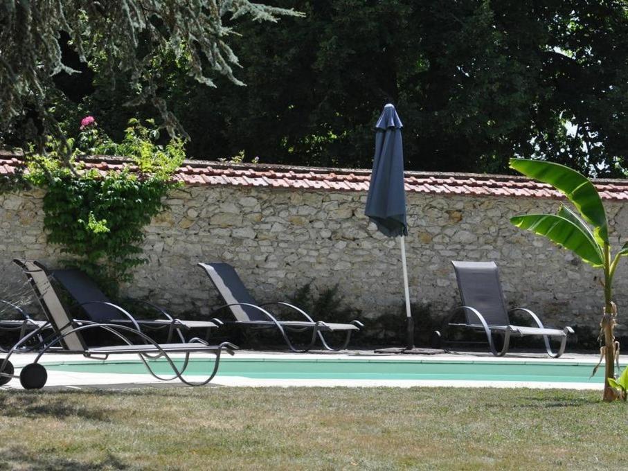 Hotel Le Prieuré Saint Agnan Cosne-sur-Loire Habitación foto